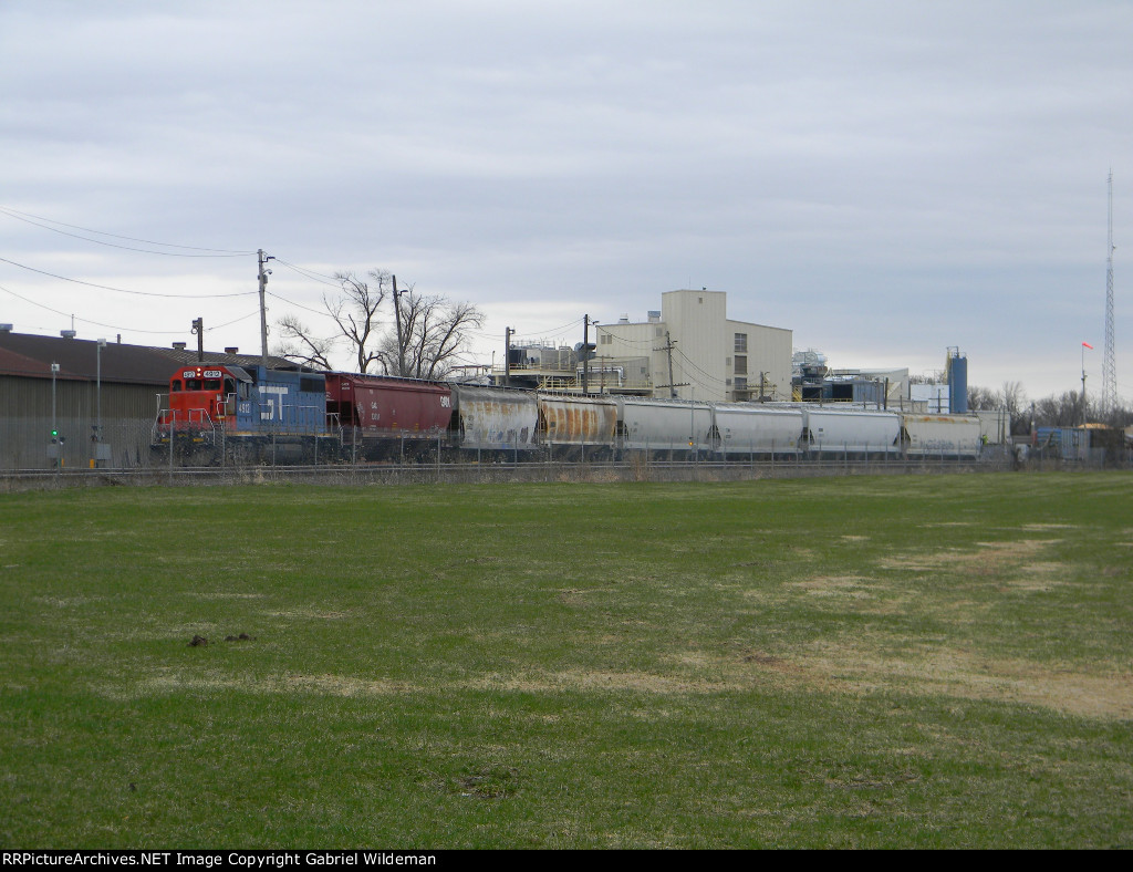 Working Neenah Yard 